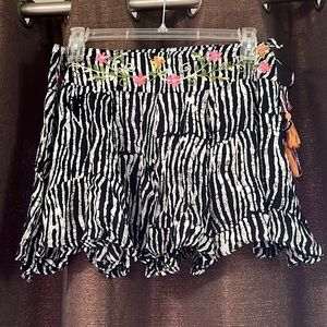 Pre-Owned RAGA Zebra Print Miniskirt with Embroidery and Tassel Detail SZ L